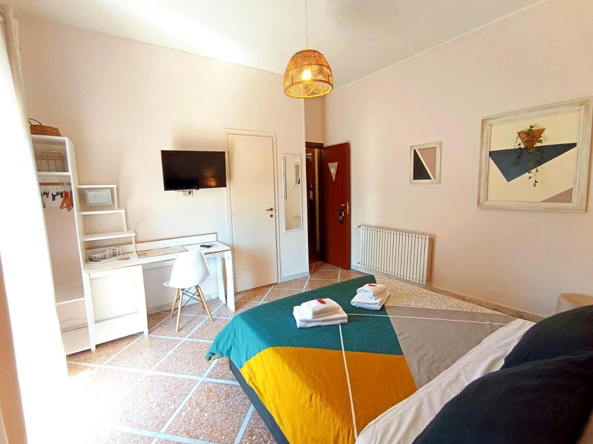 Bed And Breakfast Zoe Rom Exteriör bild